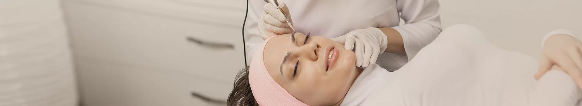 MICROBLADING UST